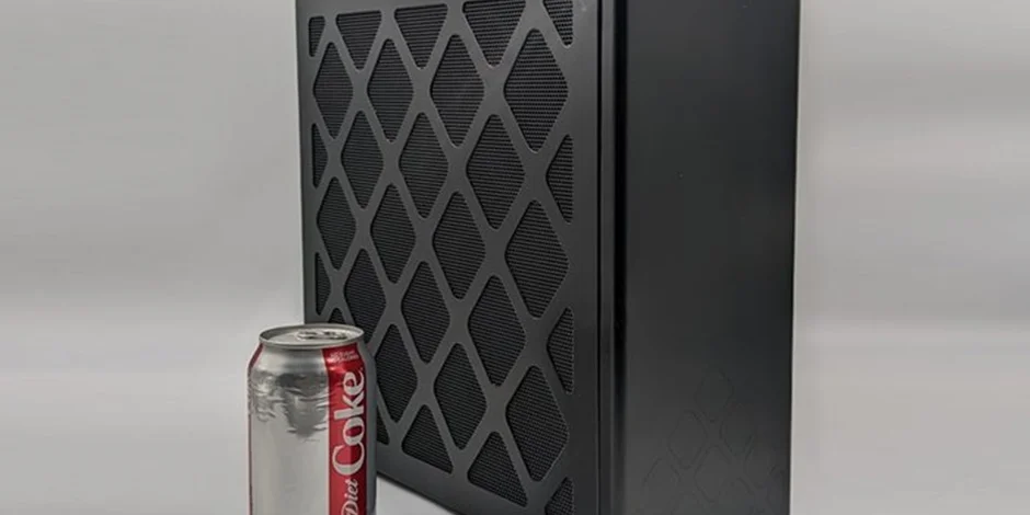 اینتل کامپیوتر NUC 13 Extreme را با پردازندههای رپتور لیک و گرافیک سه اسلاتی رونمایی کرد