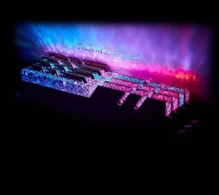 رم دسکتاپ DDR4 دو کاناله 3600 مگاهرتز CL16 جی اسکیل مدل Trident Z Royal ظرفیت 16 گیگابایت