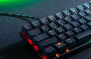کیبورد ریزر مدل Huntsman Mini Purple Optical Switch Clicky