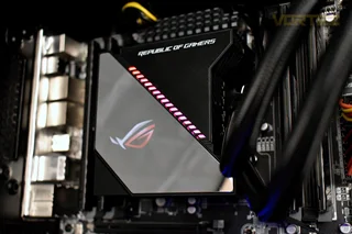 خنک کننده پردازنده ایسوس مدل ROG Ryujin 240